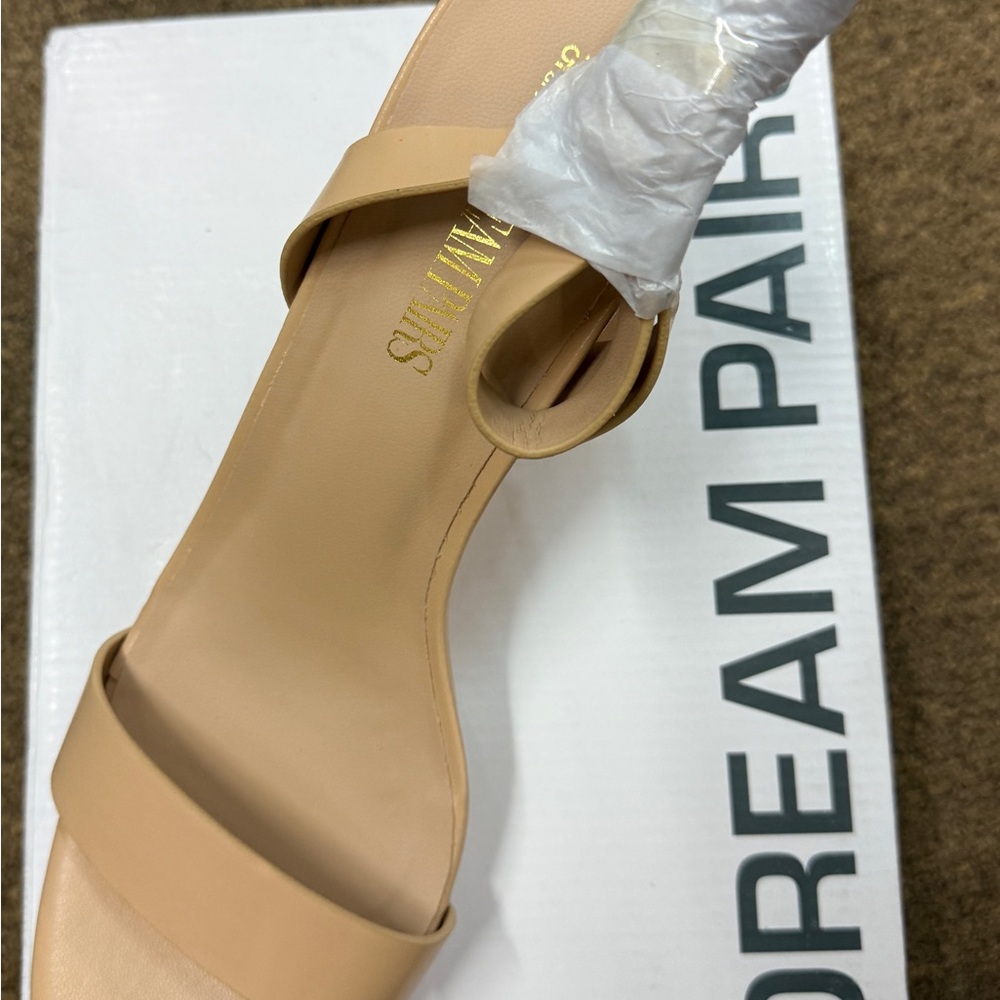 Dream Pairs Women’s Nude Tan Slide Sandals